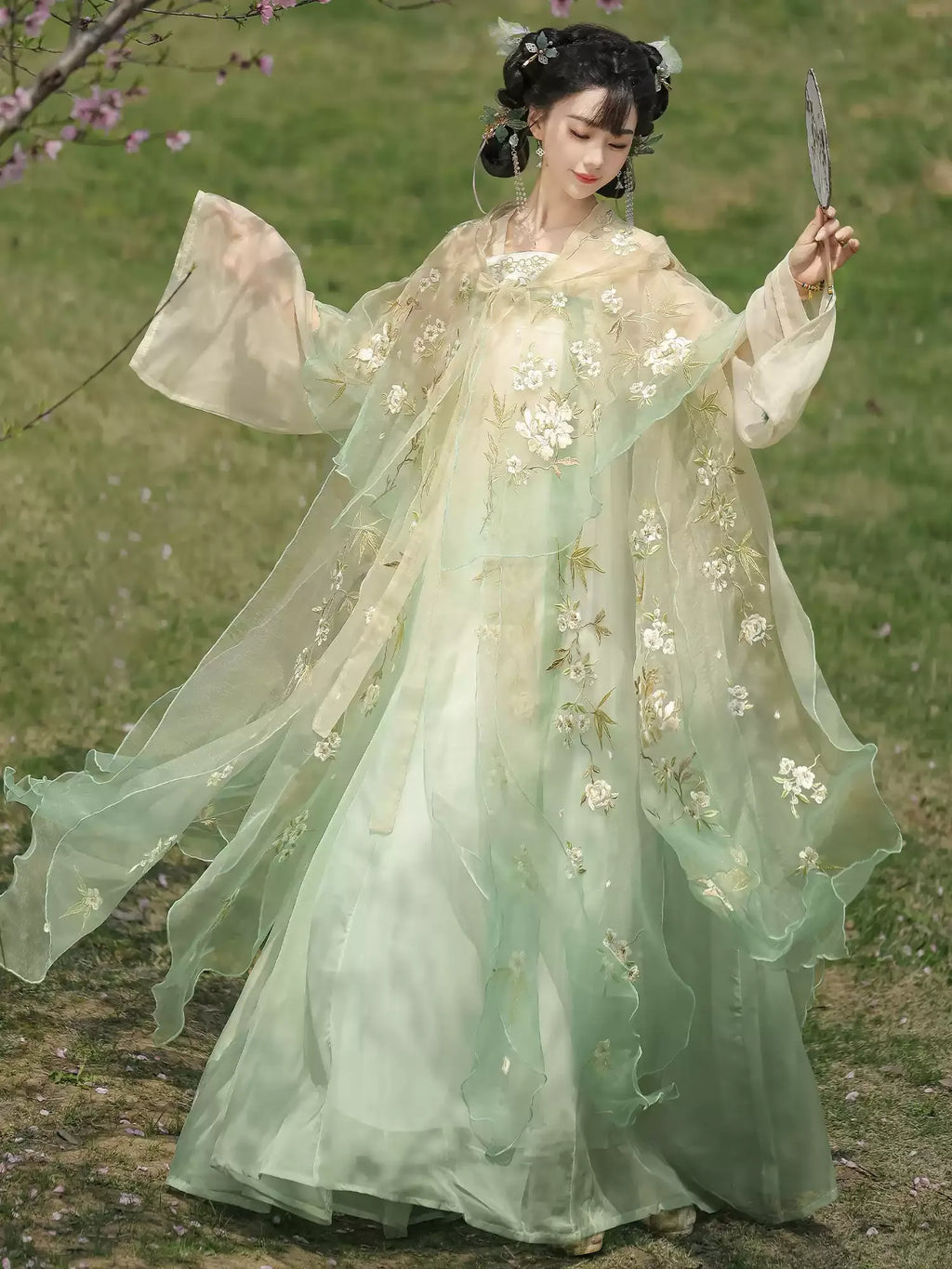 Tang Dynasty Style Hanfu Dress Women - Sage Green & Light Champagne Floral Hooded Cloak High-Waisted Chest-Ru (Qixiong Ruqun) Set