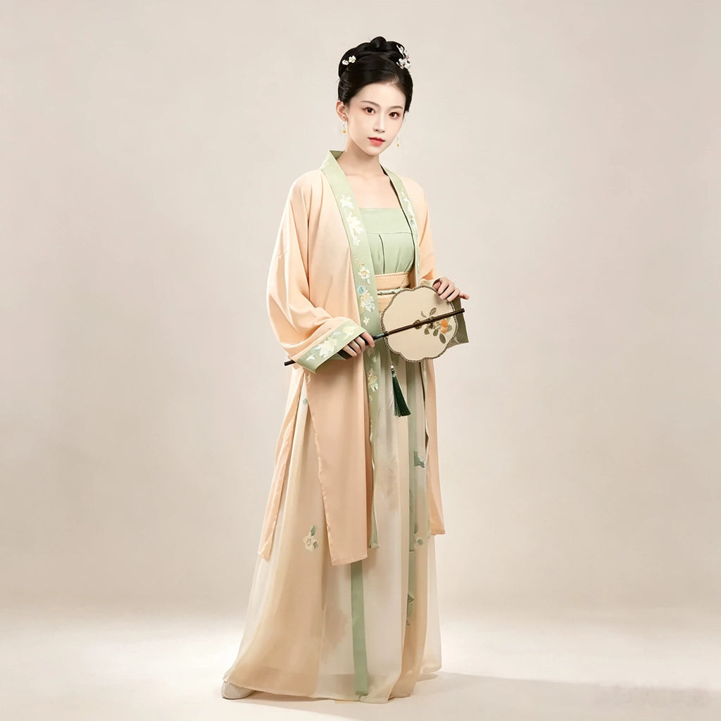 Women's Song-inspired Hanfu set with a long Beizi cardigan